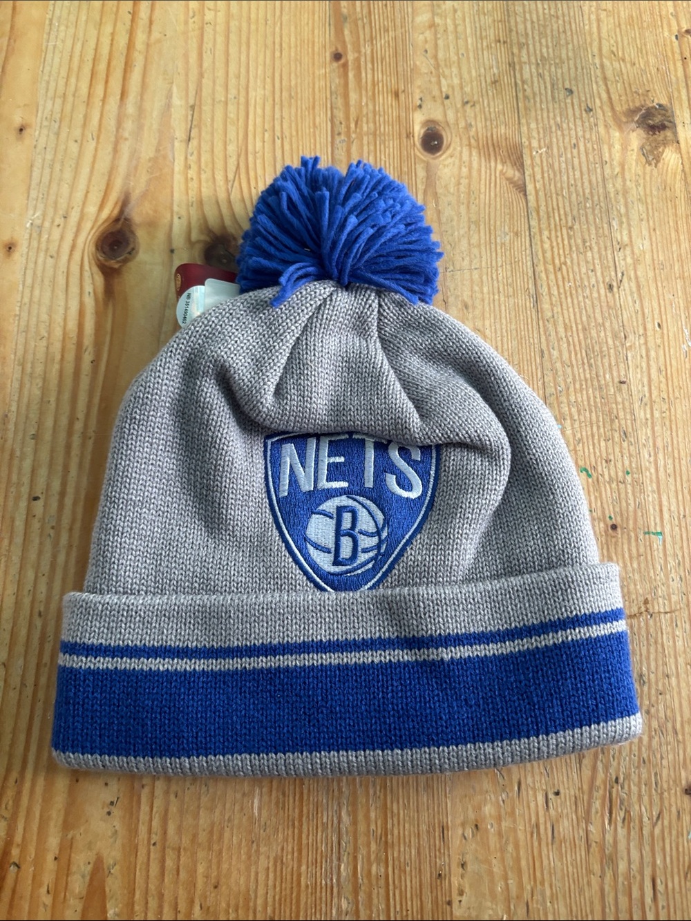 Mens Brooklyn Nets Pom Beanie - Gray and Blue
